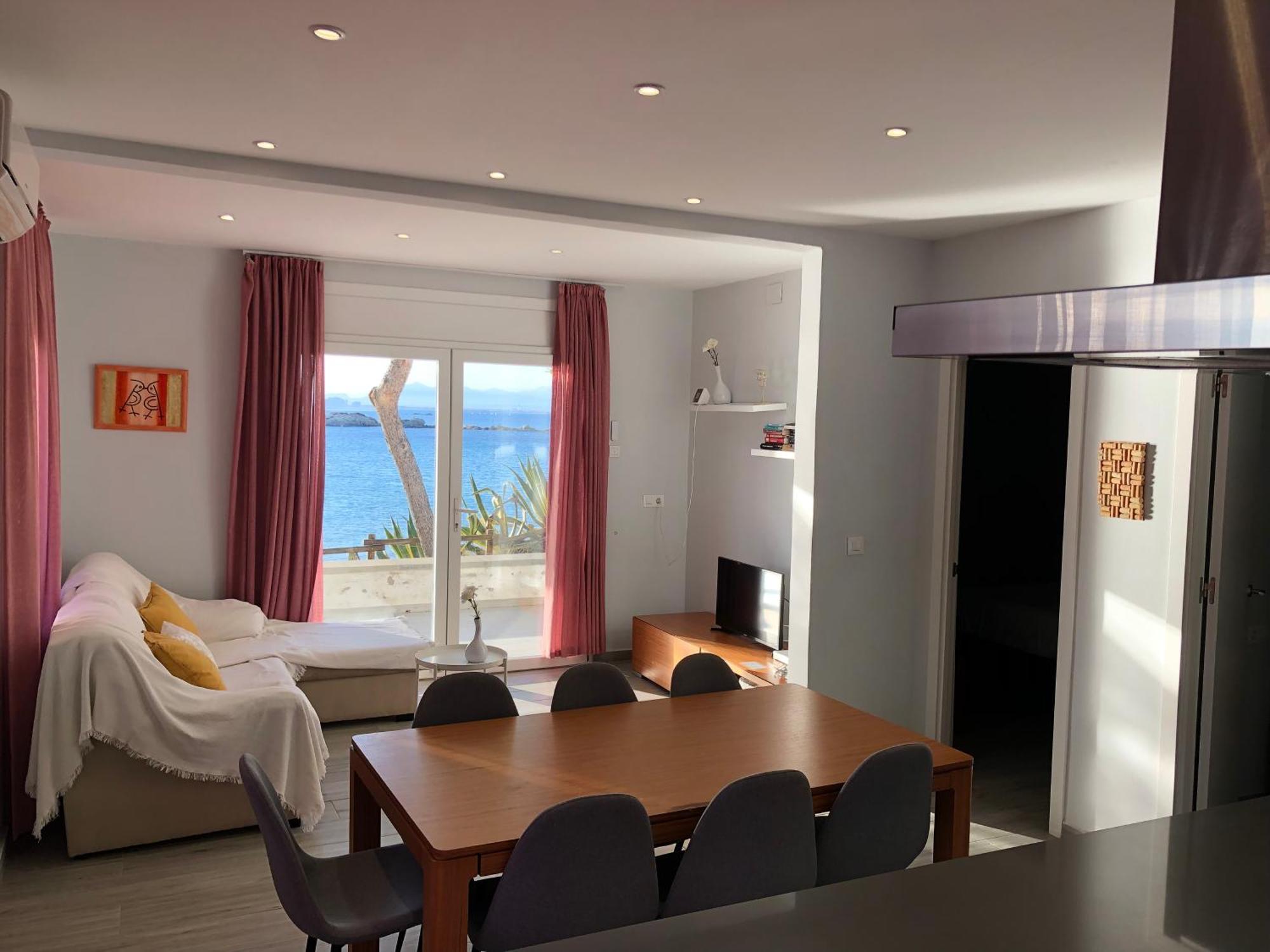 Almadrava Beach House By Veuras El Mar *