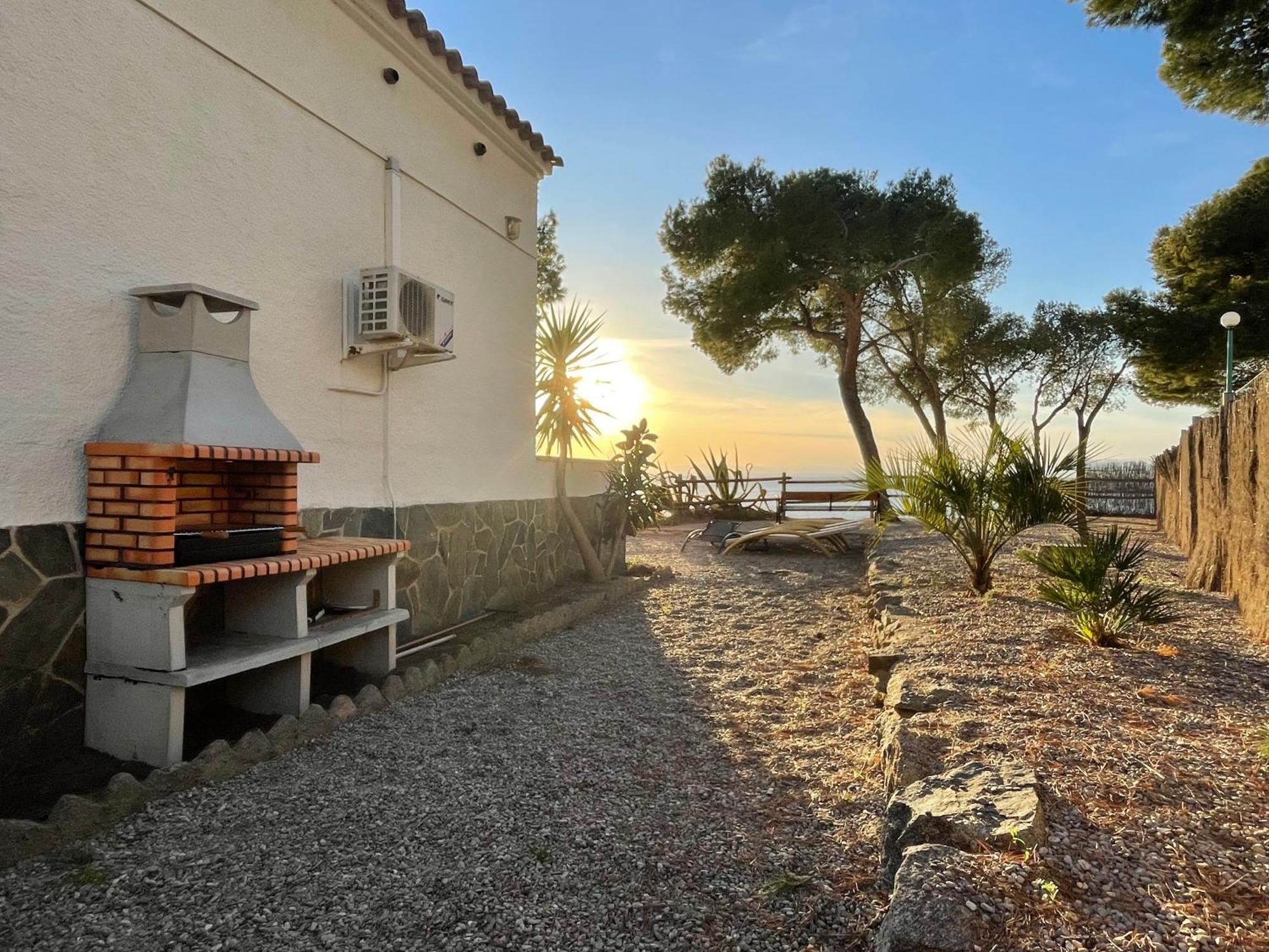 Almadrava Beach House By Veuras El Mar Villa